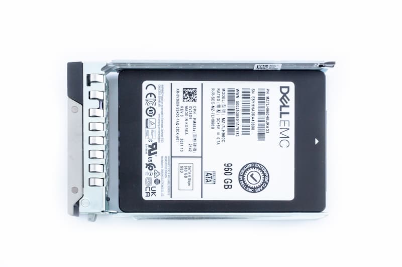 DELL SSD 960GB 6G SATA 2.5" RI, in Carrier 0DXD9H (Gen14/15 xx40 xx50)