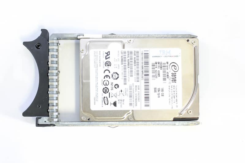 IBM HDD 146GB 6G SAS 10k 2.5 Zoll SFF Festplatte 