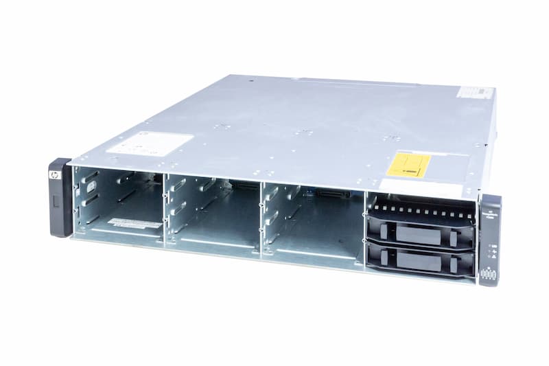 HPE P2000 G3 MSA FC Dual Controller 12xLFF (each 2x 8GB FC SFP, 1x SAS 8088), 2x AP836B (Controller)