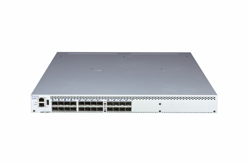 DELL Brocade SAN Switch DS-6505B, 24-port SFP+ 16G, 12 ports active, no license, 1x150W