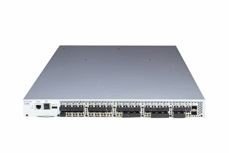 DELL/EMC SWITCH SAN/FC DS-5100B Brocade 16/40, 40 ports 8Gb FC (40 ports enabled), incl. 38x GBIC