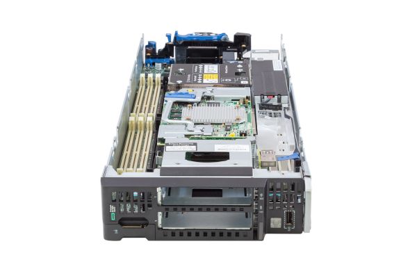 HPE BL460c Gen10 Server Blade CTO, 2xSFF, 2x Heatsink, incl. P204i-b/Batterie, front open