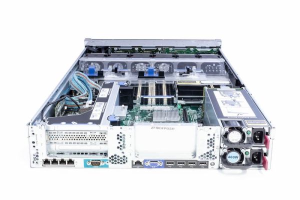 HP DL380p Gen8, 1x E5-2640@2.50GHz, 6-Core, 8GB PC3-12800R (1x8), 16xSFF, P420i+P420/1GB, DVD,2x460W